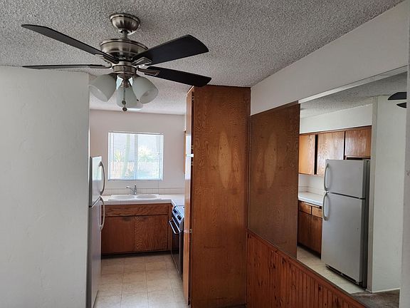 4th image of 4945 Narragansett Ave APT 4