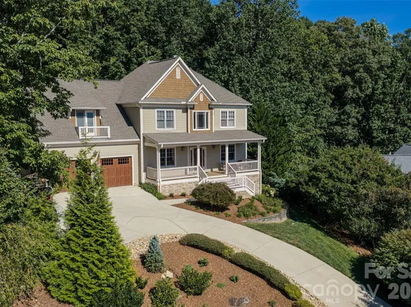 22 Rosebay Ln, Asheville, NC 28803