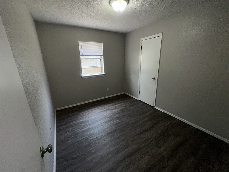 605 Lloyd Ave — Photo 26