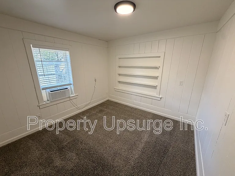 2408 Court St #2408 — Photo 17