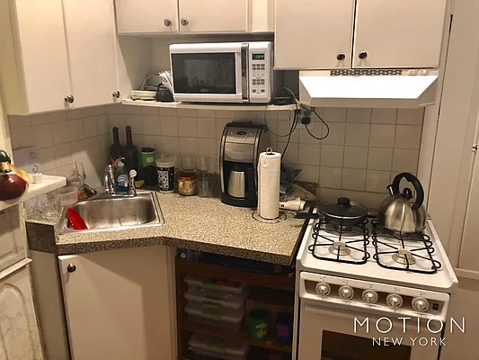 Rented by MOTION New York | media 13