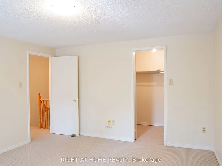50 Oldhill St — Photo 13