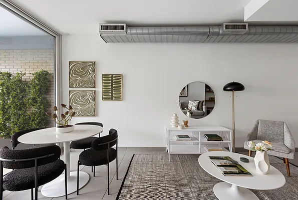 Living room, photo 1