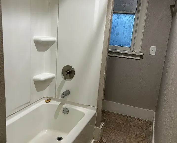 1008 N Wahsatch Ave — Photo 8