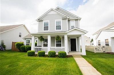 1st image of 749 Hawthorne Ln