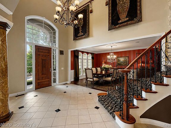3rd image of 17862 Parkshore Dr