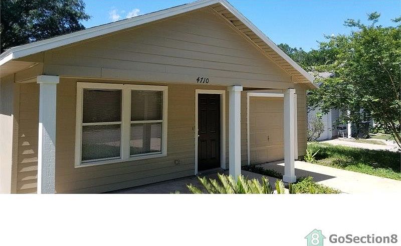 1st image of 4710 SE 6th Ave