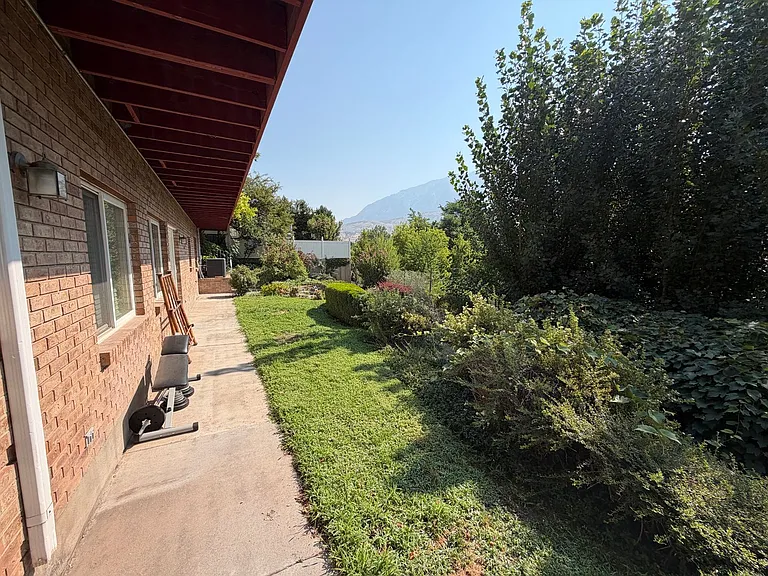 479 S Palisade Dr — Photo 61