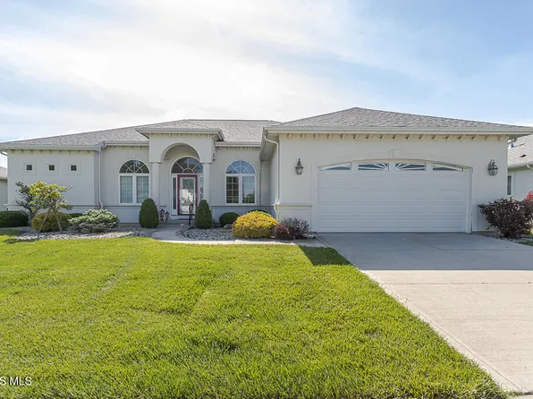 9140 Pelican Cove Ct, Sylvania, OH 43560