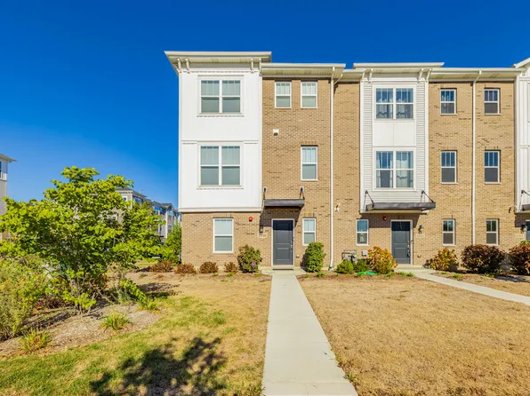 1050 E Oakton St, Des Plaines, IL 60018
