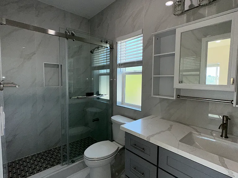 1015 Azalea Dr #2 — Photo 13