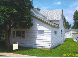 305 E Owen St, Ridge Farm, IL 61870