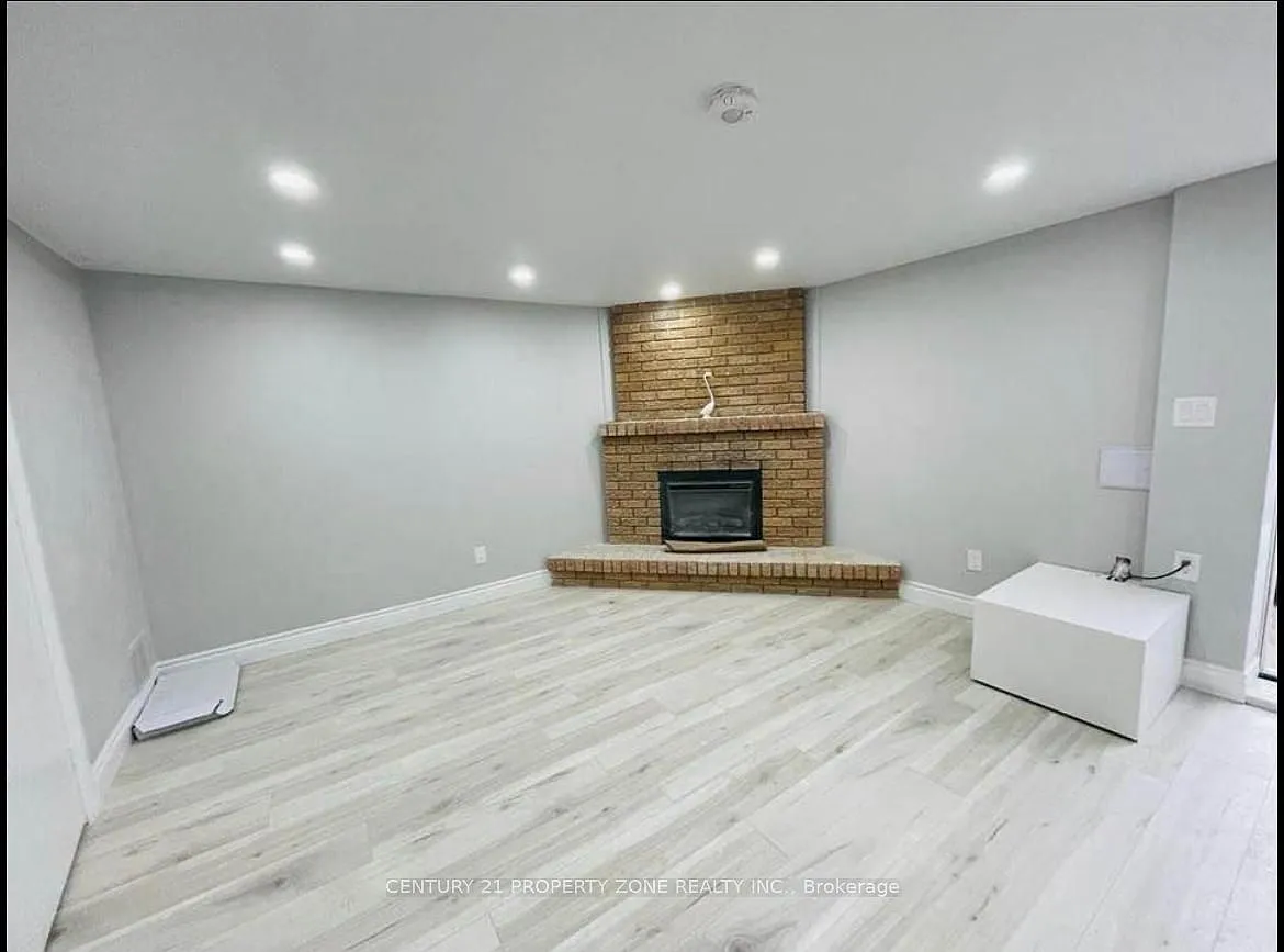 2 bed, $1,699 — Photo 3