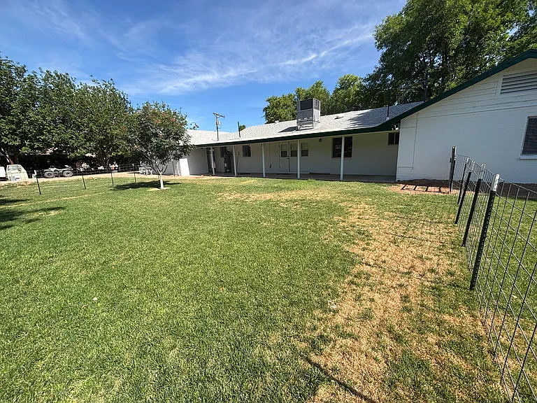 2959 E Backus Rd — Photo 15