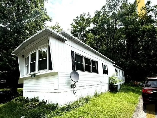 99 Hampton Ln, Reynoldsburg, OH 43068
