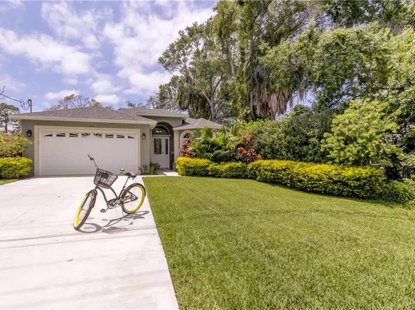 11406 Memorial Hwy, Tampa, FL 33635