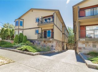 1131 N 93rd St APT 4, Seattle, WA 98103