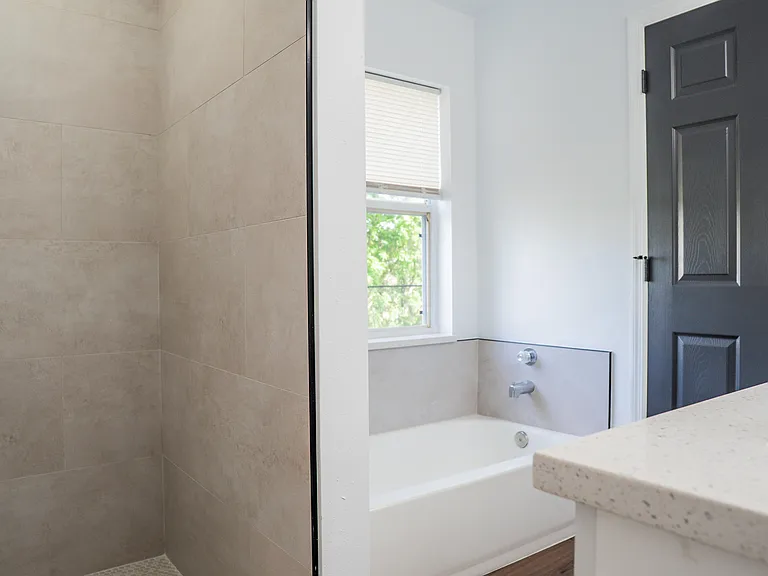 8848 Parliament Ct — Photo 22