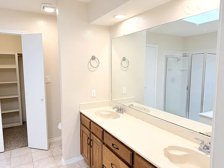 5702 Sage Bloom Dr — Photo 16