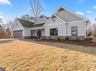 2041 Highway 197 N, Clarkesville, GA 30523