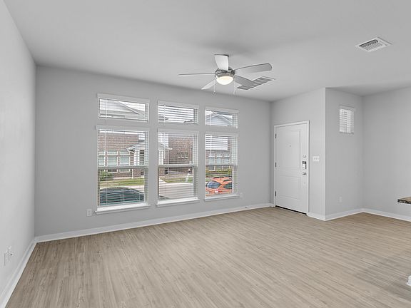 4th image of 605 W South St Unit 151