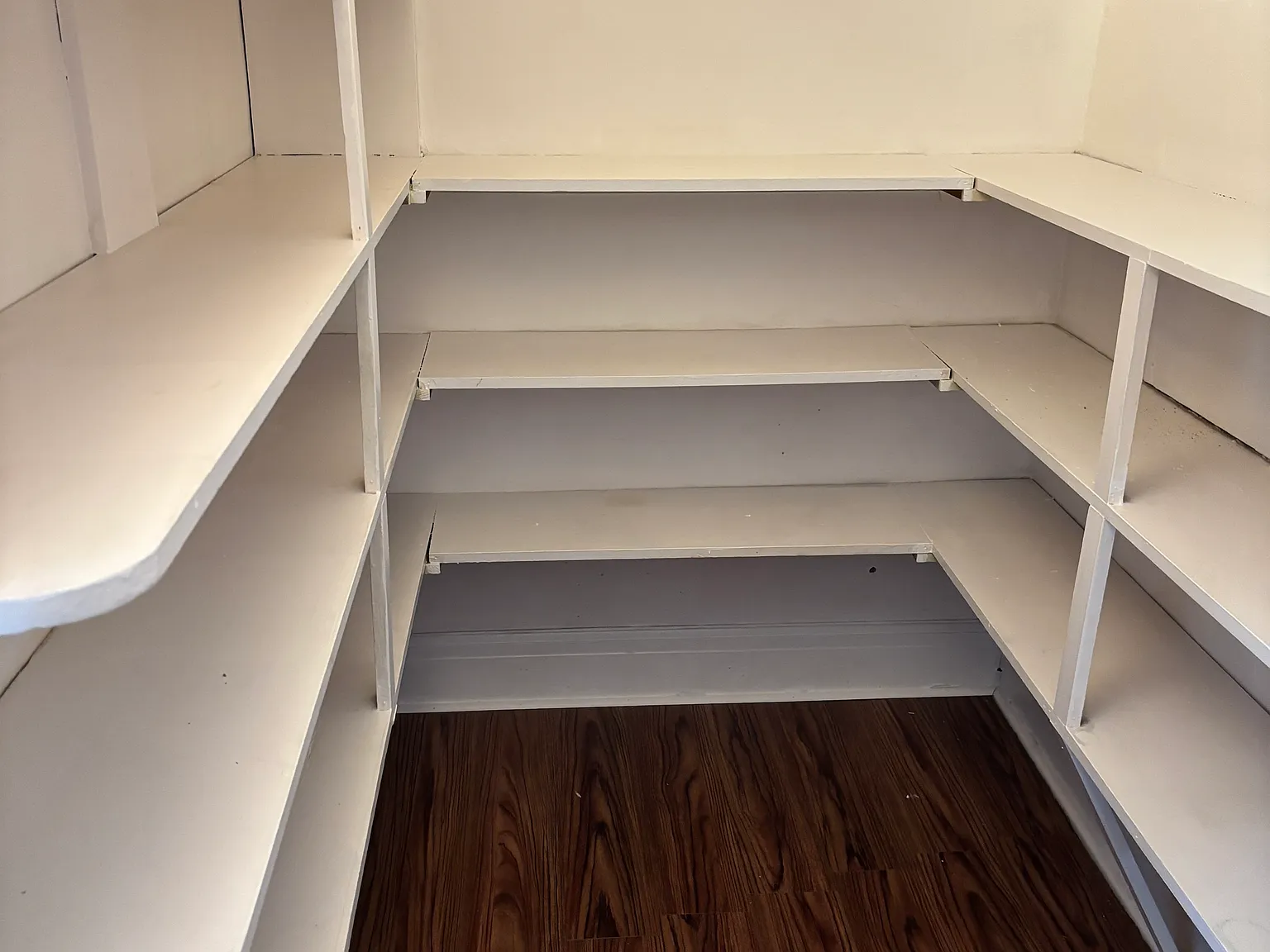 1 bed, $1,000 — Photo 2