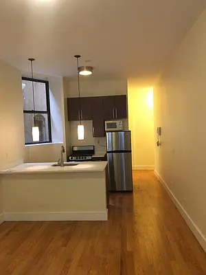 Rented by ELK Investors | media 39