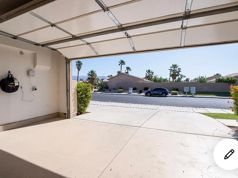 43209 Avenida Isabella — Photo 12