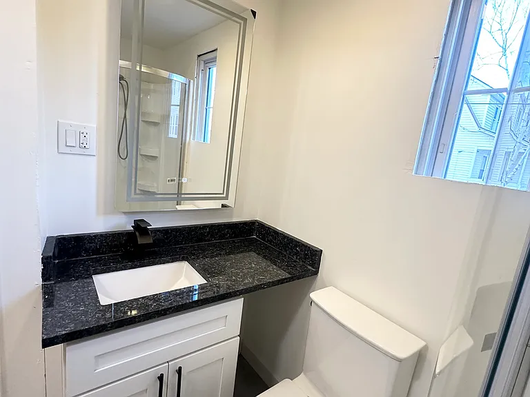73 Asylum St #1 — Photo 16