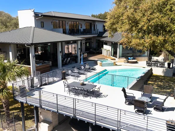 101 Harbor Light Blvd, Horseshoe Bay, TX 78657