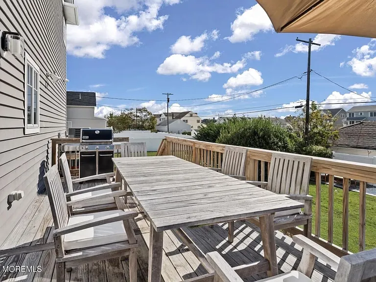 38 Niblick St — Photo 8