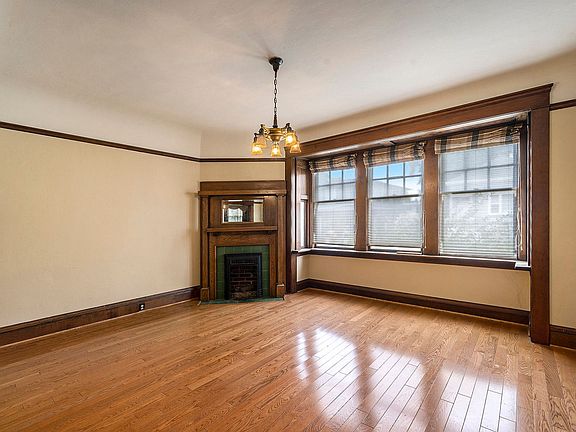 2nd image of 1416 & 1418 Willow St #1418