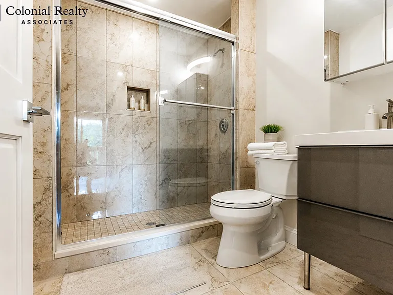 1034 Commonwealth Ave #101 — Photo 2