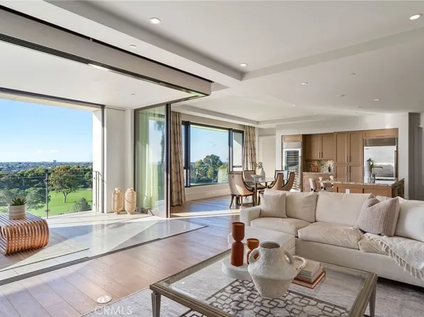 1535 Santa Barbara Dr, Newport Beach, CA 92660