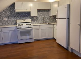 603 McCarthy St, Howell, MI 48843