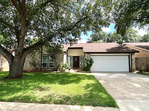3118 Shawnee Dr Photo 1