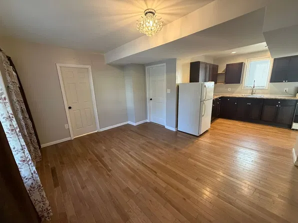 629 Clinton St Unit 1, Lockport, IL 60441