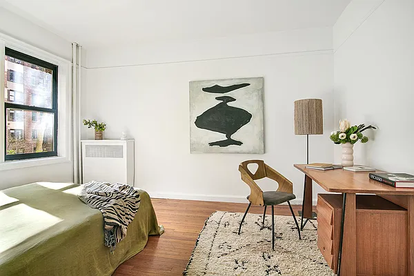 Sold by Compass | media 4