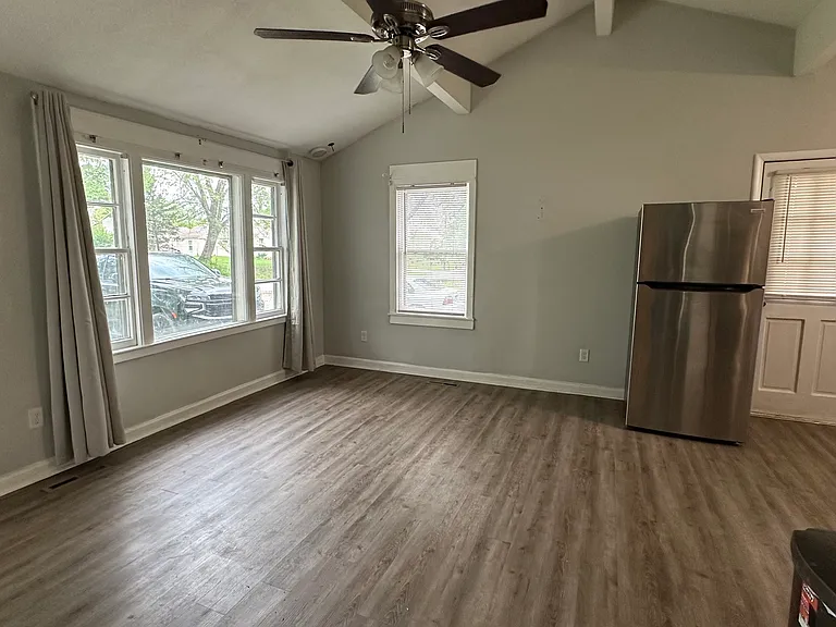 5309 Hardy Ave — Photo 5