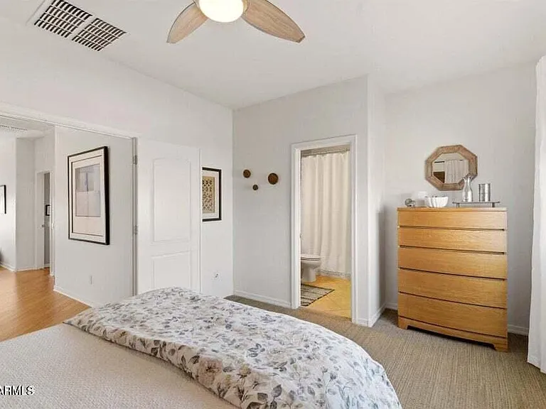 20402 W Shadow St — Photo 16