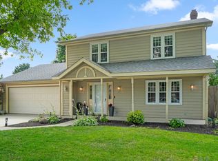 1712 Ayr Dr, New Haven, IN 46774