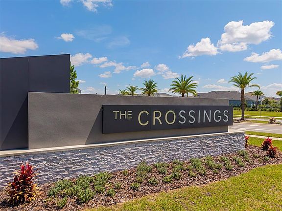 5th image of 240 CROSSINGS AVENUE
