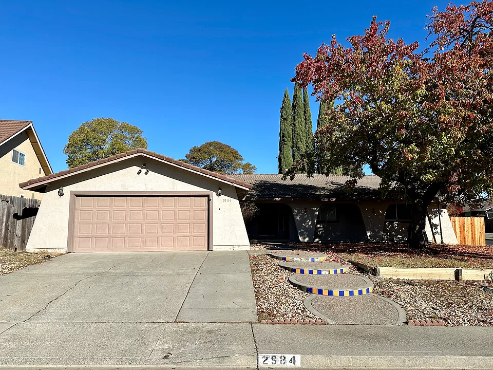 2984 Calaveras Dr