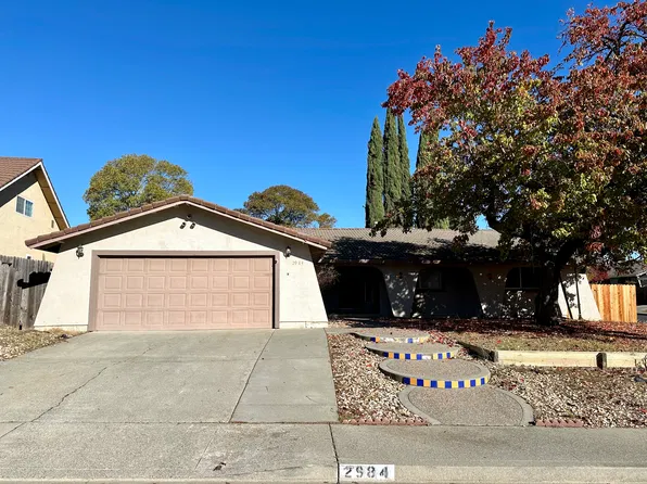 2984 Calaveras Dr, Fairfield, CA 94534