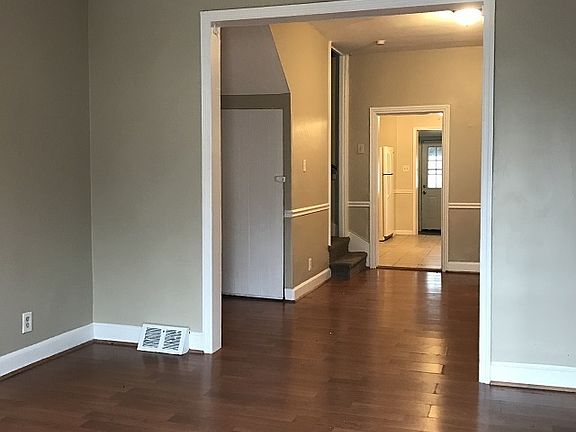 2nd image of 438 W Franklin St