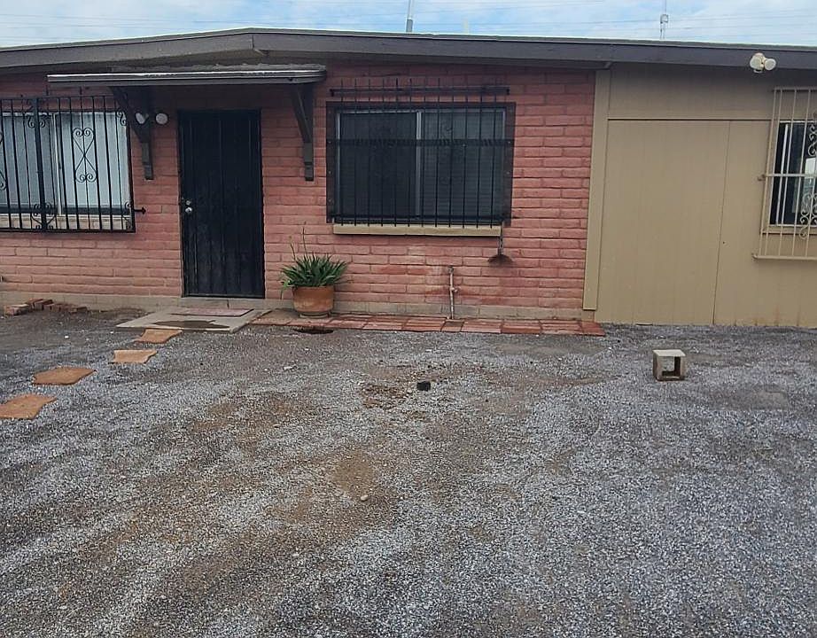 1st image of 1650 W Riverview Blvd