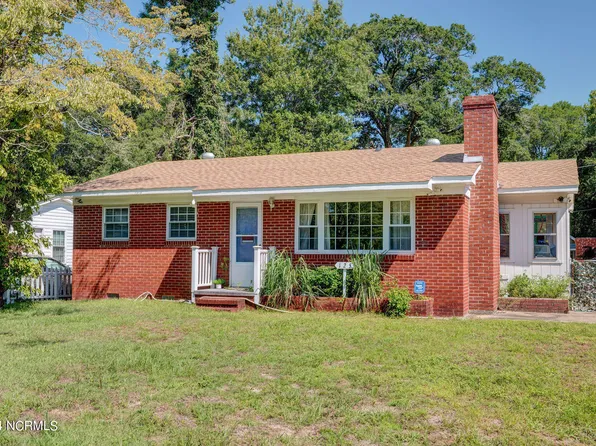 125 Rutledge Drive, Wilmington, NC 28412