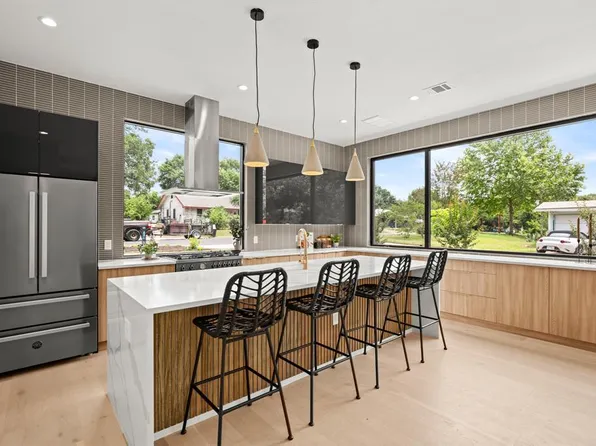 4717 Mount Vernon Dr #A, Austin, TX 78745