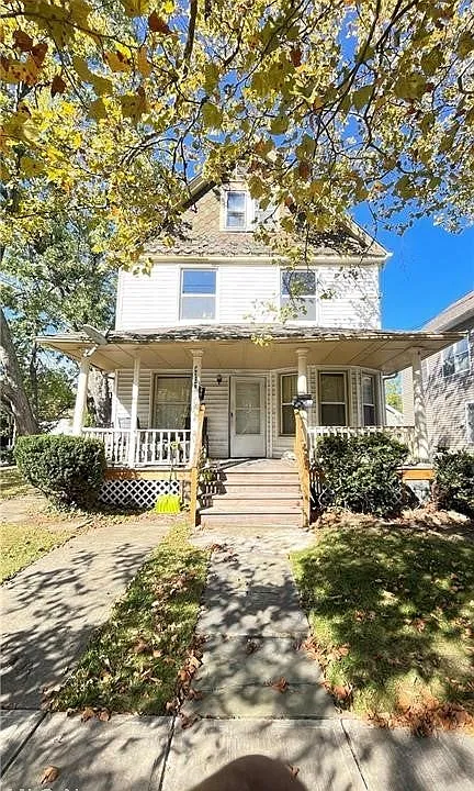 4322 Bush Ave #UP