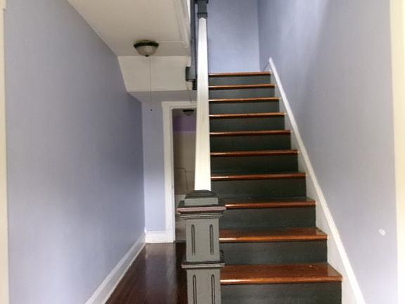 2nd image of 405 N Bath Ave